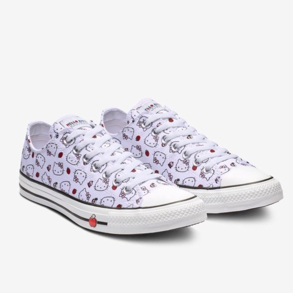hello kitty converse low top